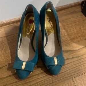 Turquoise suede Michael Kors heels